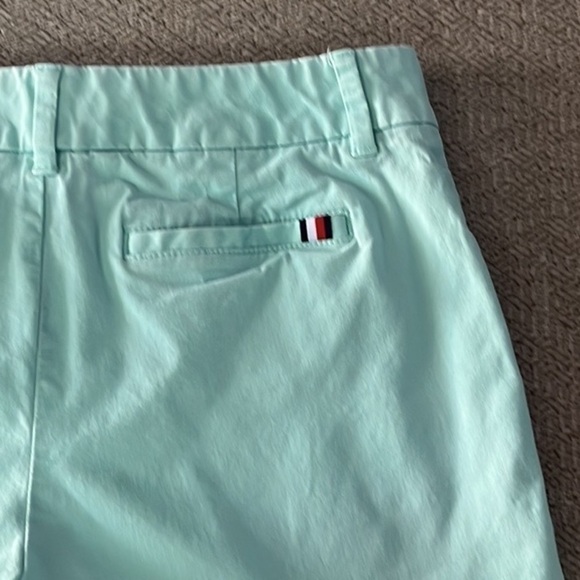Tommy Hilfiger Women’s Shorts - Picture 4 of 6